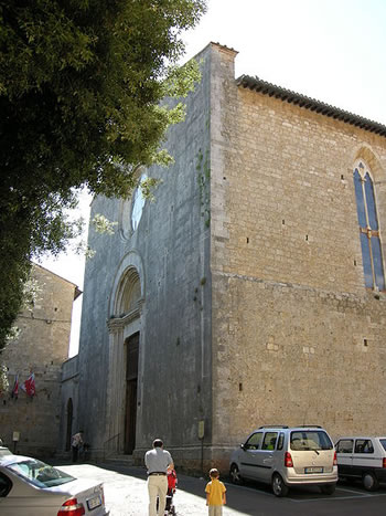 Fracciata della chiesa di S. Agostino a Massa Marittima