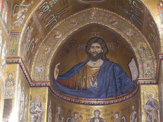 mosaici del Duomo di Monreale: in alto il Cristo Pantocratore